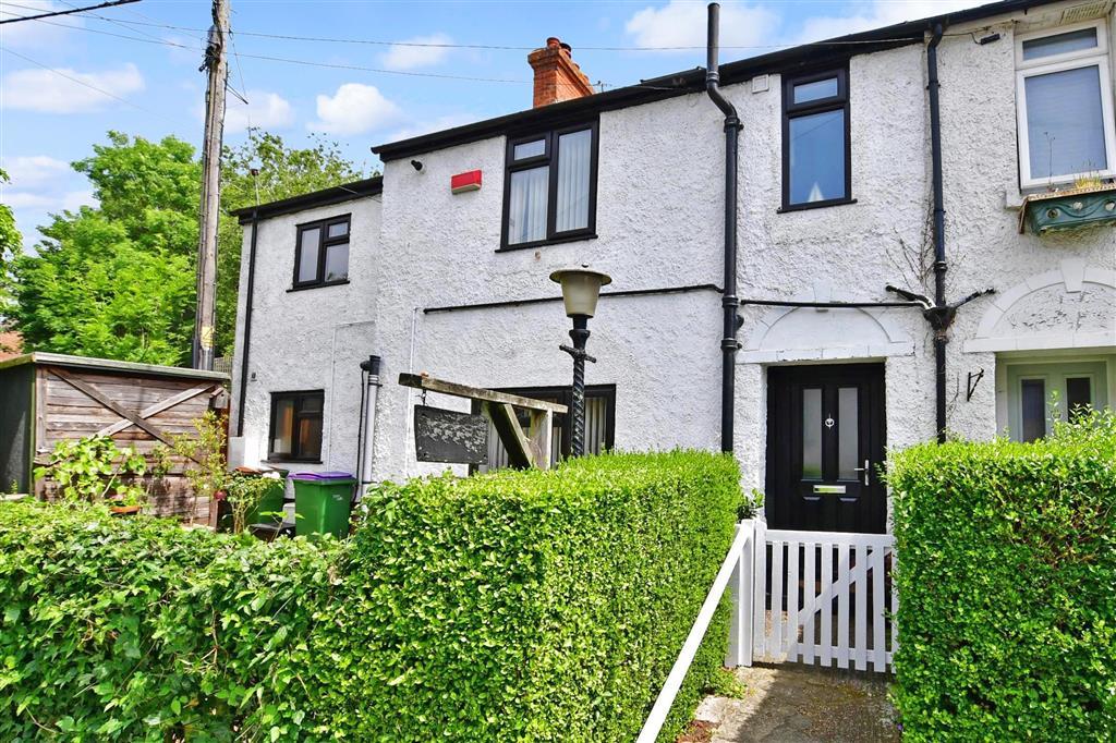 Horn Street, Hythe, Kent 4 bed end of terrace house for sale £425,000