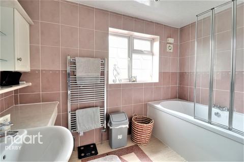 8 Heron Way, Mickleover, Derby, DE3 9XA