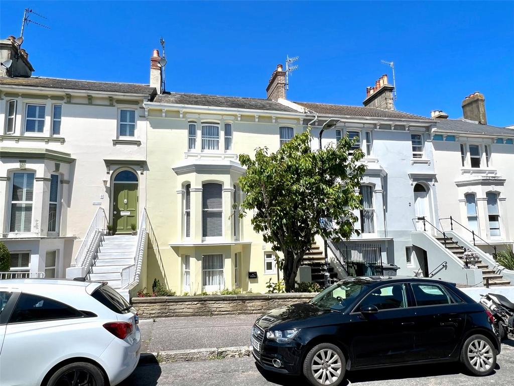 West Terrace, Little Chelsea, Eastbourne, BN21 3 bed terraced house for