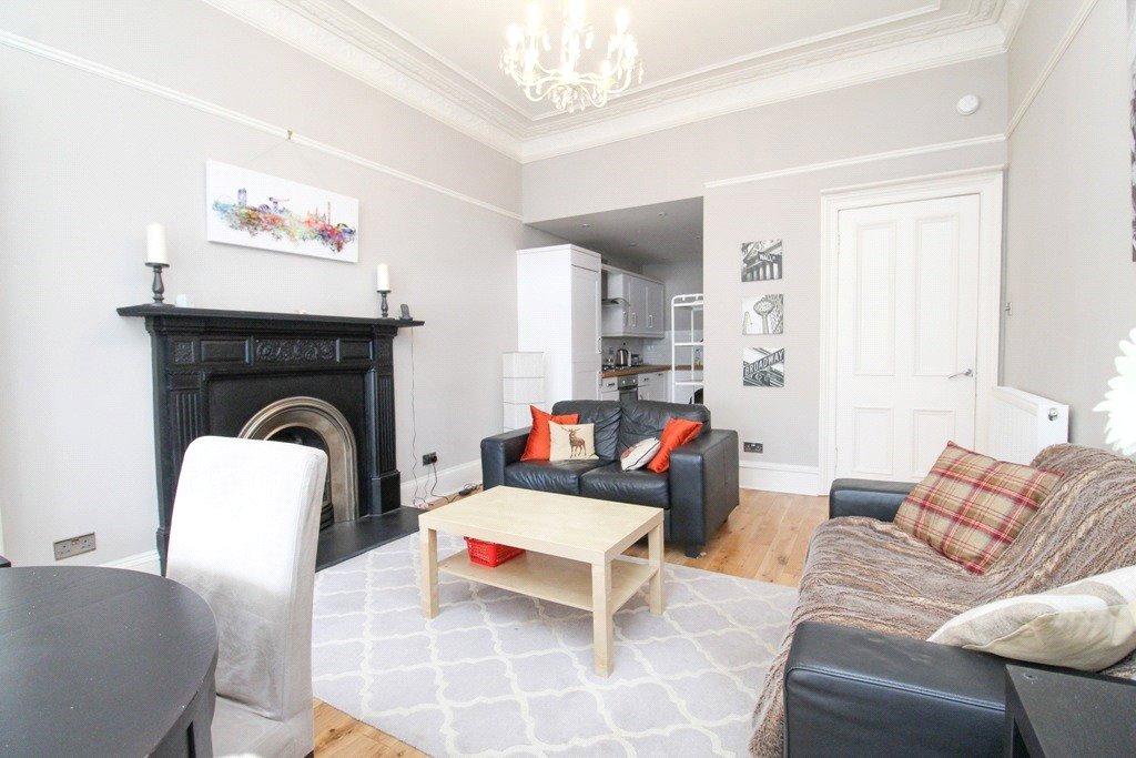 Apartment in Glasgow - View 3