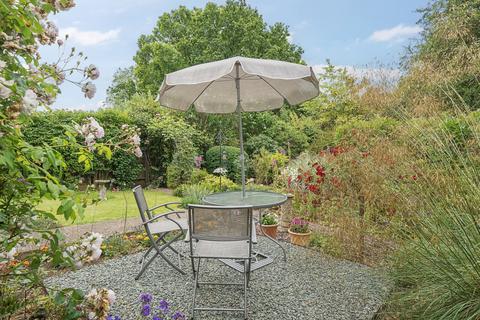 3 bedroom detached house for sale, Oak Tree Road, Milford, GU8