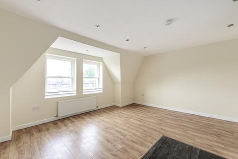 4 bedroom apartment to rent, Colas Mews, Kilburn, London, NW6