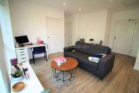 1 bedroom apartment to rent, Kings Road, Reading