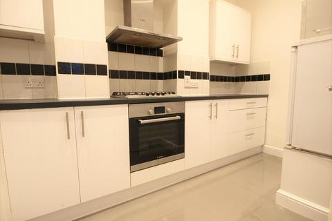 2 bedroom flat to rent, Brecknock Road, Tufnell Park, N7