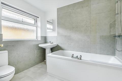 10 Manor Road, Ducklington, Witney, OX29 7YA