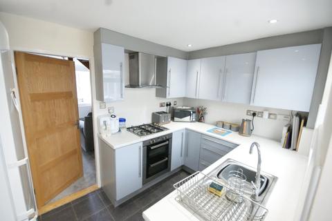 2 bedroom end of terrace house for sale - Spilsby Close, Lincoln