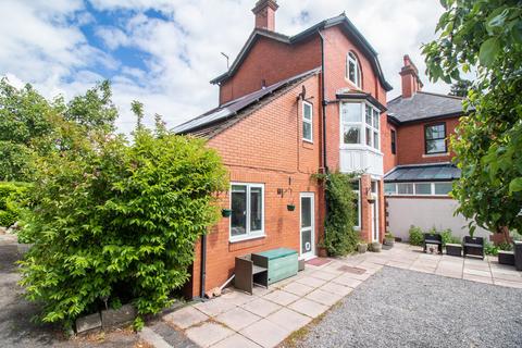 4 bedroom detached house to rent - Alfreda Road, Cardiff