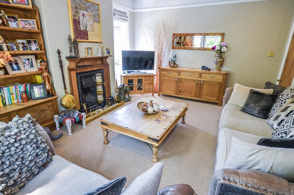 First Floor Lounge