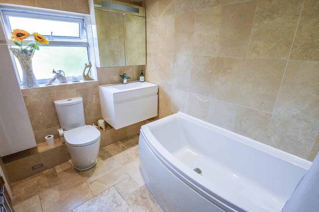 First Floor Bathroom