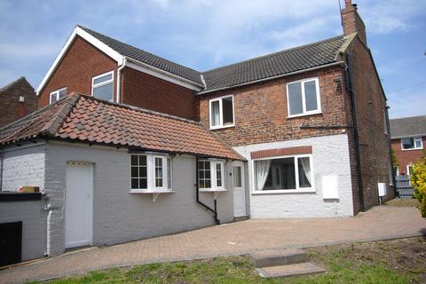 2 bedroom cottage for sale, High Street, Airmyn, Nr Goole, DN14 8LD