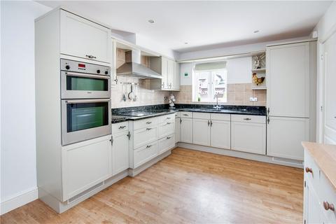 7 Blenheim Way, Moreton-in-marsh, GL56 9NA