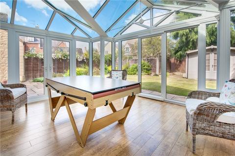 7 Blenheim Way, Moreton-in-marsh, GL56 9NA