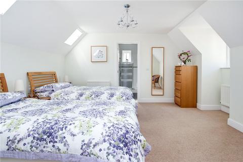 7 Blenheim Way, Moreton-in-marsh, GL56 9NA