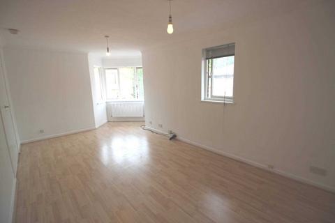 1 bedroom apartment to rent, Templar Drive, Thamesmead, SE28 8PH