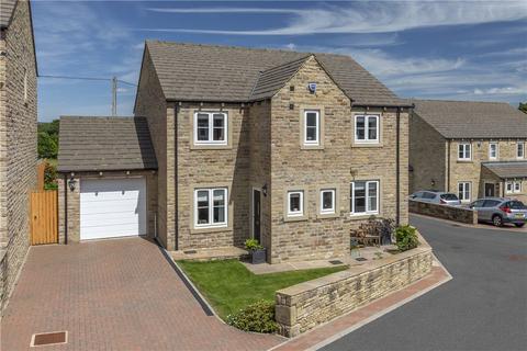 4 bedroom detached house for sale, Moor View, Addingham, Ilkley, LS29