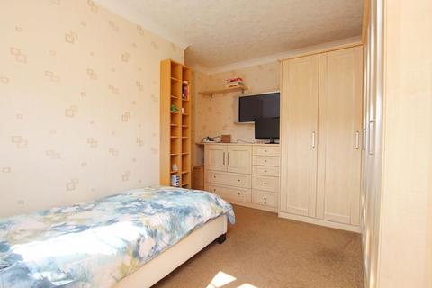 32 Ajax Close, Grimsby, DN34 5QR