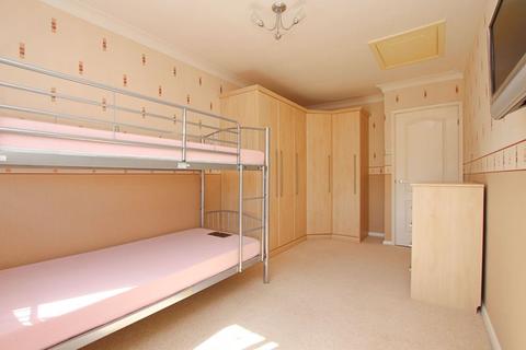 32 Ajax Close, Grimsby, DN34 5QR