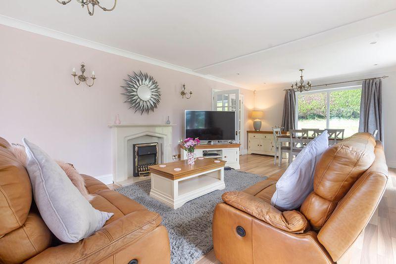 Royal Oak Gardens, Alnwick 4 bed detached house £575,000