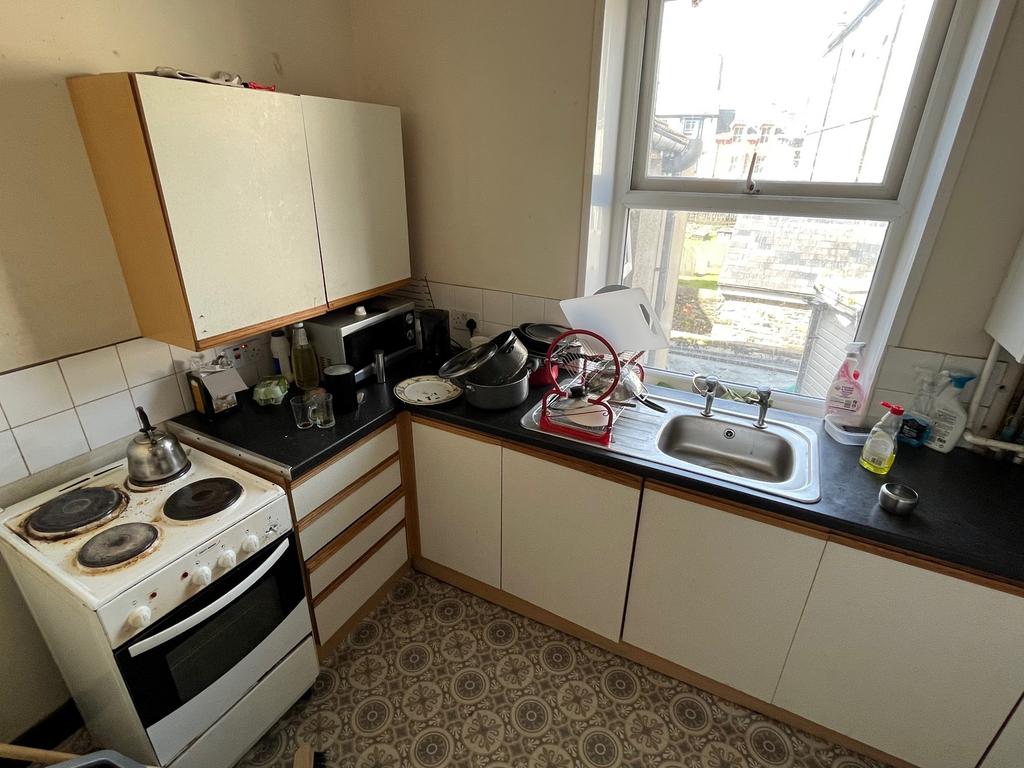 Kitchen 2