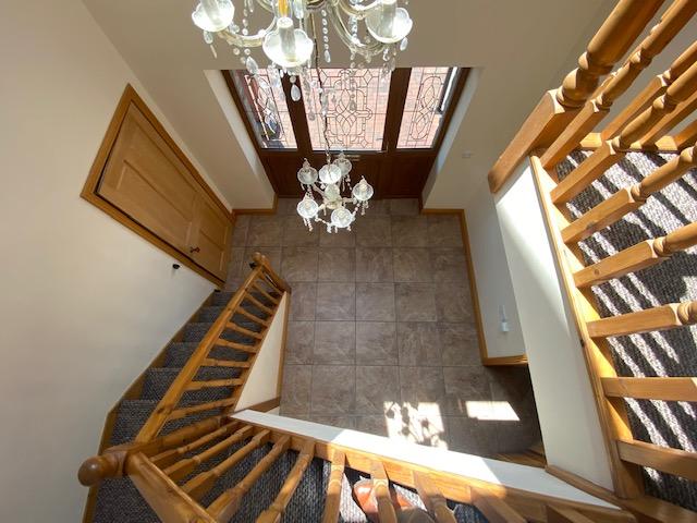 Central Galleried Landing