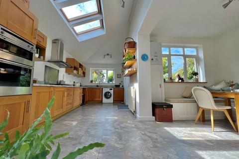 4 bedroom semi-detached house for sale - Torland Road, Hartley, Plymouth. A simply gorgeous 4 bedroomed semi detached extended family home, south facing garden
