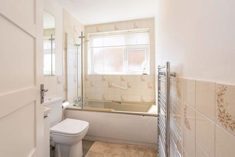 27 Cherry Tree Close, Southmoor, Abingdon, OX13 5BE