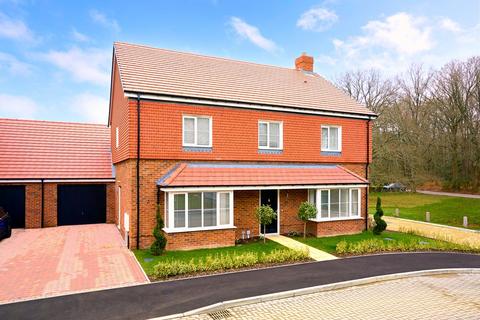 5 bedroom detached house for sale, The Hampden - Plot 66 at The Evergreens, The Evergreens, South Road RG40