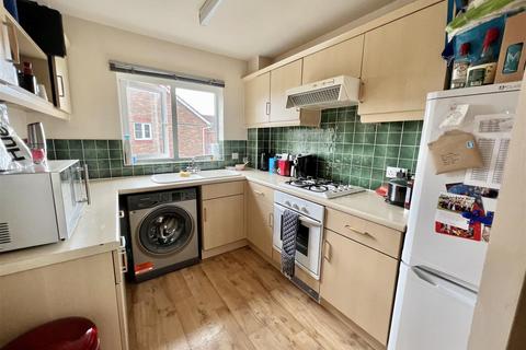 1 bedroom flat to rent - Hatters Court, Bedworth, CV12 9AU