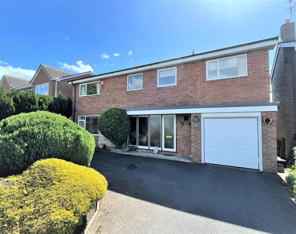 Jeffreys Road, Wrexham 3 bed detached house £400,000