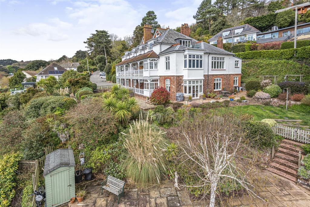 Hill House, Church Road, Minehead 3 bed apartment for sale £345,000