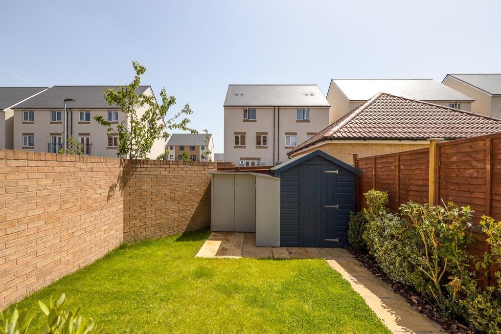 2 Gentian close 1.jpg