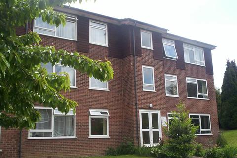 2 bedroom flat for sale - Greenacre Court, Englefield Green