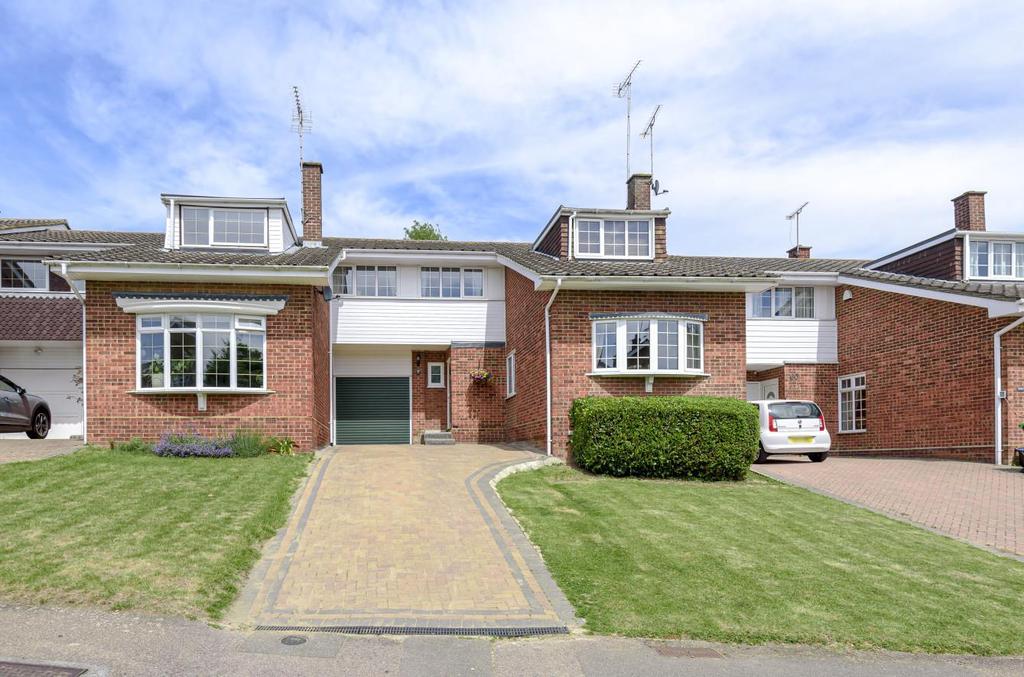 The Furlongs, Ingatestone 4 bed terraced house for sale £650,000