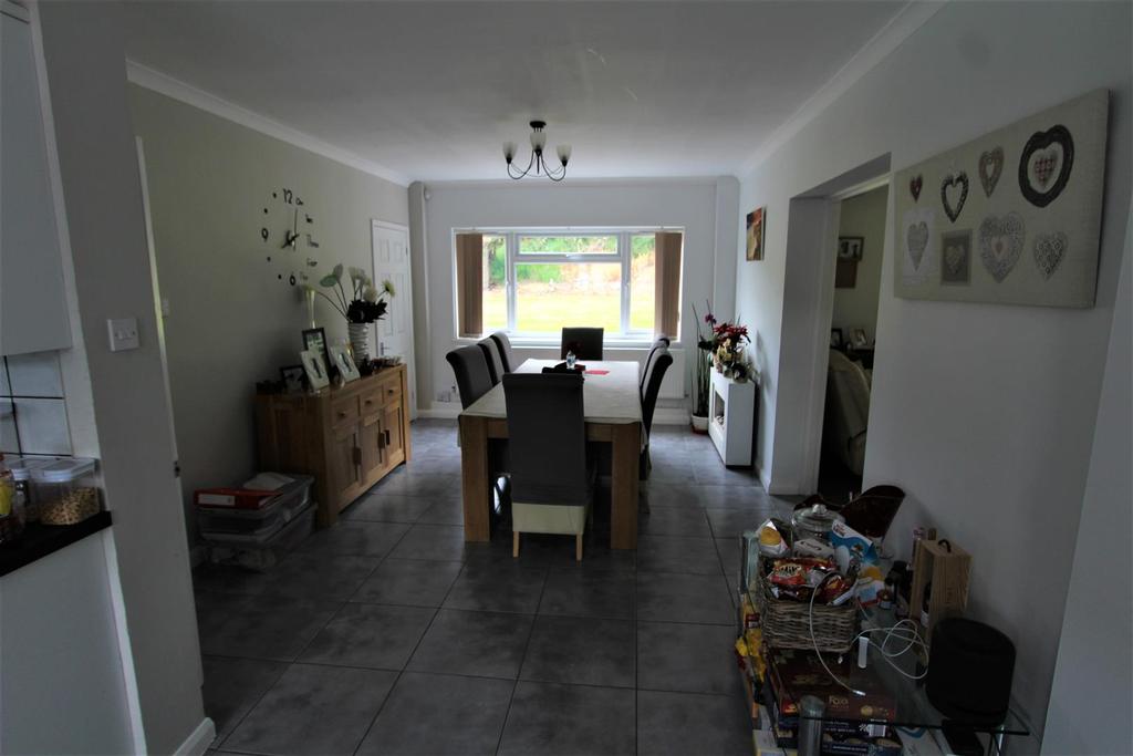 Button Street, Swanley, Kent 4 bed detached house £1,150,000
