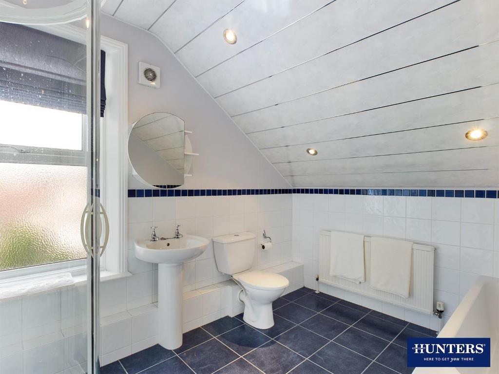 En Suite 2