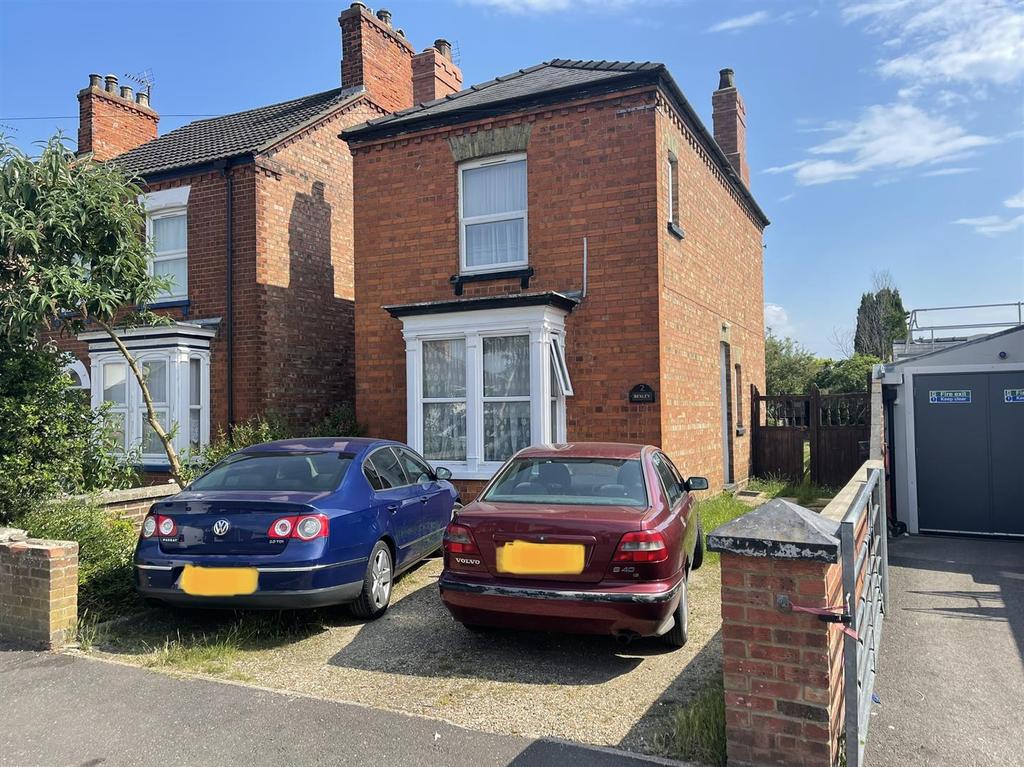 Matmore Gate, Spalding 3 bed detached house £195,000