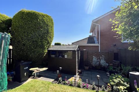 3 bedroom detached house for sale - Blaykeston Close, Seaham