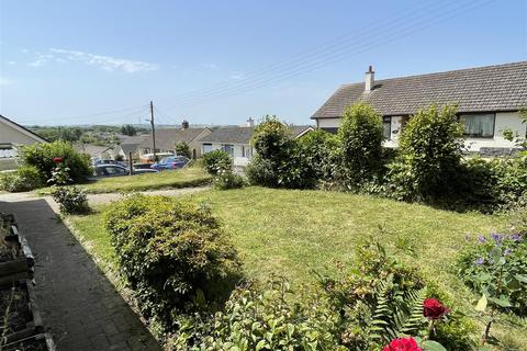 3 Maclins Close, South Molton, EX36 4DL