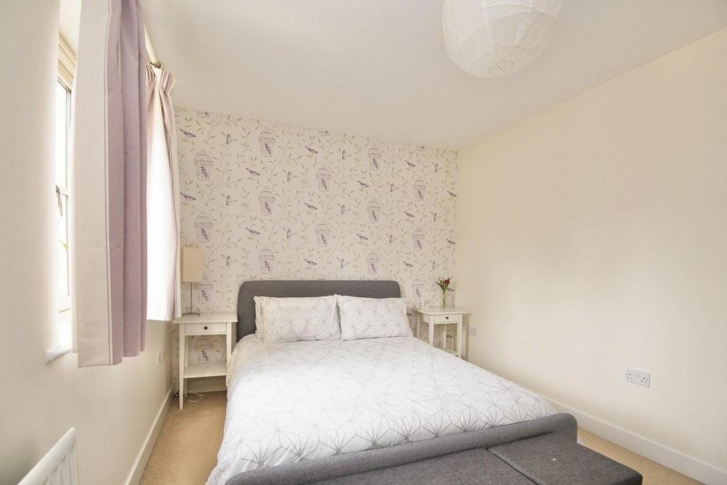 Main bedroom.jpg