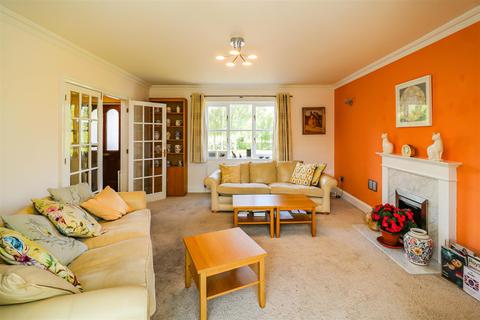 9 Crossways, Barley, Royston, SG8 8AQ