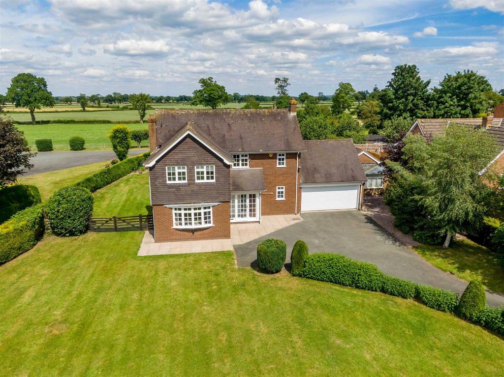 Llandrinio, Llanymynech 3 bed detached house for sale £485,000