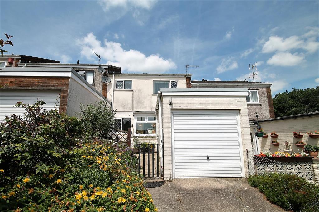 Lewis Drive, Caerphilly 3 bed terraced house £180,000