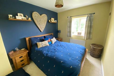 3 bedroom end of terrace house for sale - The Village Green, Thirsk, North Yorkshire