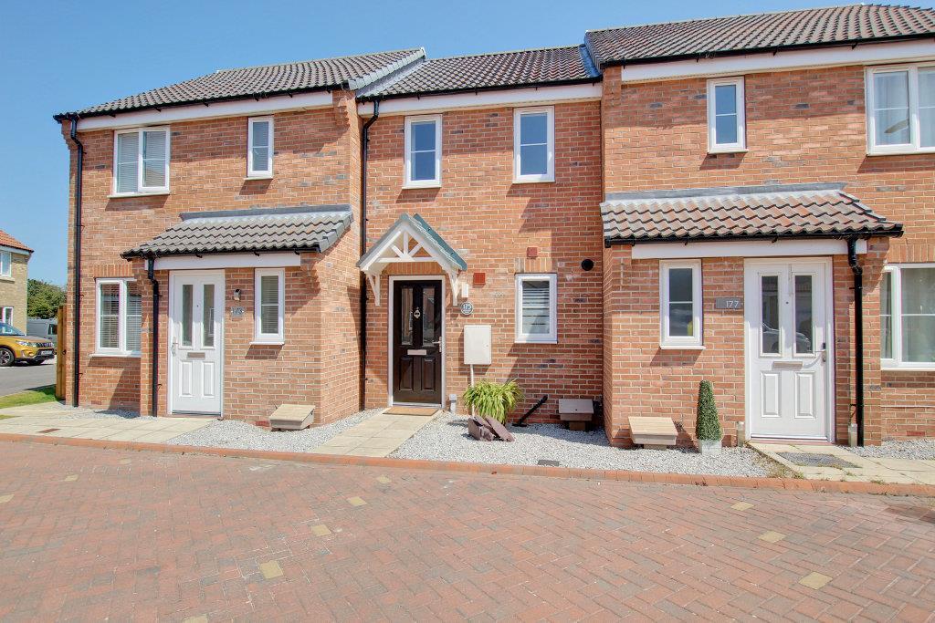 Ashcourt Drive, Hornsea 2 bed terraced house £159,950