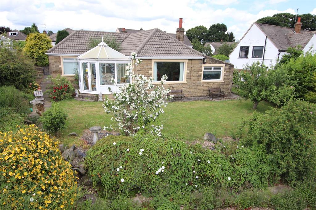 Highfield Road, Idle 2 bed detached bungalow for sale £285,000