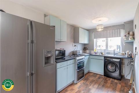 94 Church Lane, Bessacarr, Doncaster, DN4 6QD