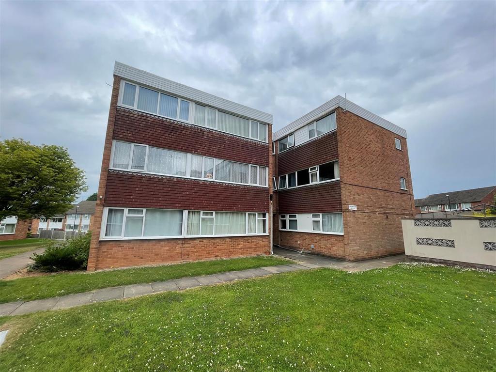 Greendale Road, Whoberley, COVENTRY 2 bed apartment £650 pcm (£150 pw)