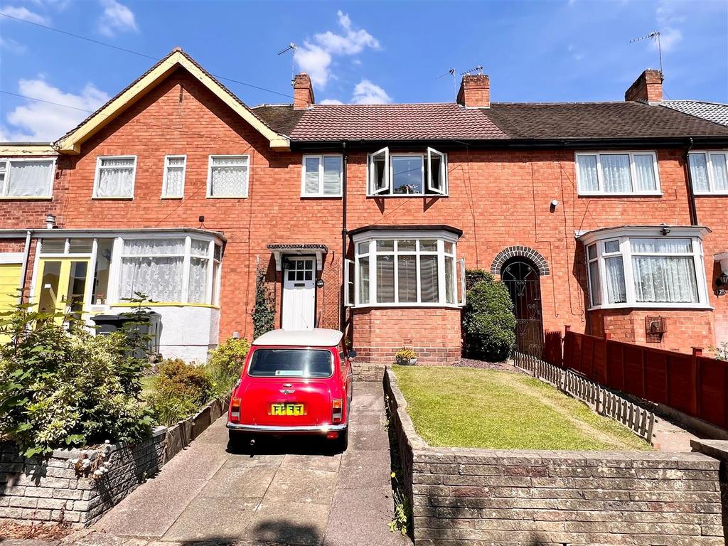 Gracemere Crescent, Hall Green... 3 bed terraced house £240,000