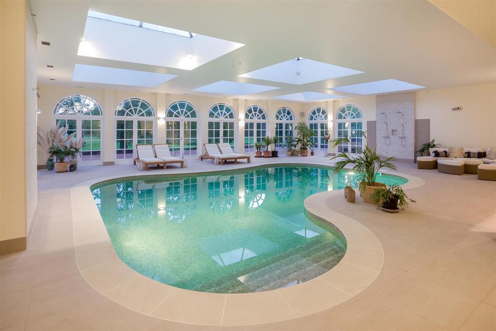 Sherbourne Manor-41.jpg