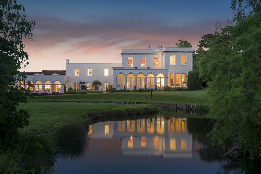 Sherbourne Manor-43.jpg